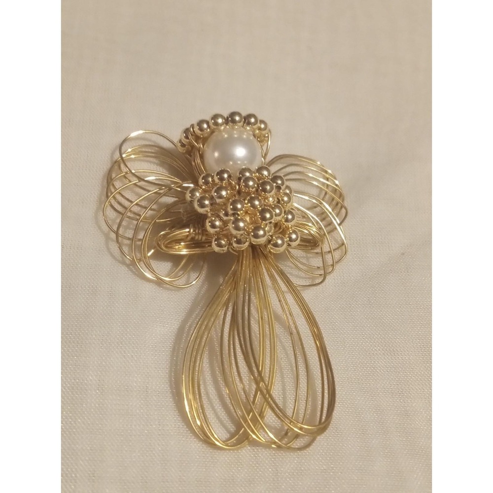 Vintage Gold Tone Wire Faux Pearl Angel Pin Brooch